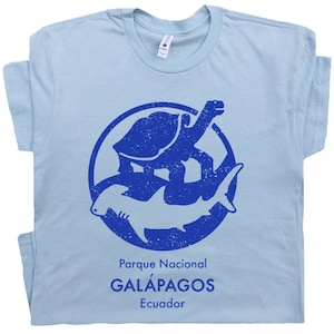 Darwin Riding Tortoise T-Shirt Galapagos Turtle Science Darwin Riding Tortoise T-Shirt Galapagos Turtle Science