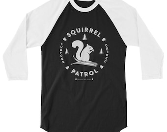 3/4 sleeve raglan shirt