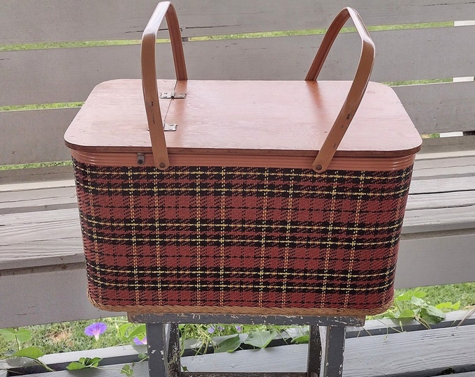 1950s Plaid REDMON Picnic Basket. Large Wooden Basket With Etsy