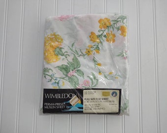 Vintage SEALED WIMBLEDON Flat Sheet.  Floral Design Perma Prest Muslin Sheet