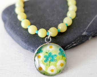 Lime Green Pendant Necklace, Spring Pendant, Daisy Pendant, Jade Jewellery, Floral Art Pendant, Art Jewelry, Turquoise Flowers, Daisy Art