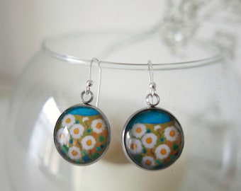 Daisy Flowers Earrings, Floral handmade Jewellery, White and Turquoise Dangle Earrings with Flower Art Print, Gift for Her