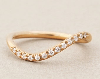 Rose gold diamond wedding band, unique diamond wedding ring, ave diamond ring, helo diamond wedding Band, 14k solid gold pave diamond ring.