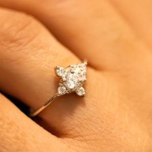 Unique Diamond Ring, Diamond Cluster ring, Cluster engagement ring, Diamond Engagement ring, Alternative Diamond Ring, 14K Gold Diamond Ring