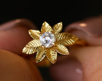 Unique engagement Ring,  Leaf engagement ring, Unique leaf diamond ring, Diamond Ring in 14k solid gold, Solitaire ring, Unique Diamond Ring