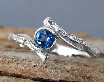 18k White Gold Ring, Sapphire Engagement Ring, Blue Gemstone Ring, Twig Gold Ring, Natural Gold Ring, Unique Gold Ring, Branch Ring, Bark