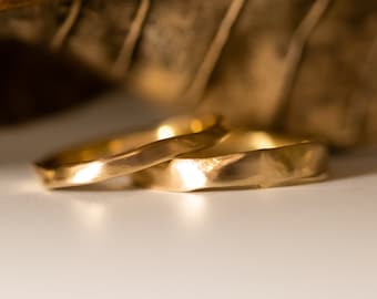 His and Hers Wedding Bands, Matching Wedding Rings, Wedding Bands Set, 14k Gold Wedding Ring, Unique Gold Rings for Couples, Rough Gold Ring