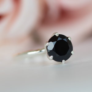 Black Diamond Ring, Black Engagement Ring, Solitaire Diamond Flower Ring, Unique Engagement Ring, Solitaire Ring, Black Diamond Gold Ring