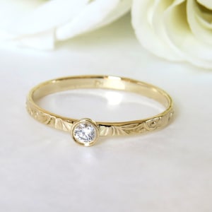 Bezel Diamond Engagement Ring, Nature Inspired Ring, Stackable Engagement Ring,  Lace Diamond Band, Leaf Vine Floral Small Diamond Ring