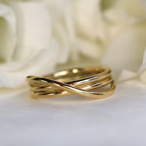 Wedding Ring, Infinity Ring, Gold Wedding Ring, Unique Wedding Band, Gold Wedding Band, Infinity Wedding Ring, Curved Ring, 14k gold Jewelry