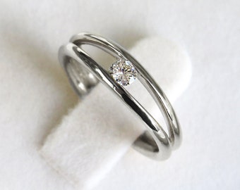 Diamond Ring, Unique Engagement Ring, Split Shank Ring, Solitaire Ring, 14k White Gold Ring, Minimalist Ring, Small Diamond Ring, Modern