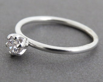 Diamond Engagement Ring, 14k Gold Diamond Ring, Solitaire Diamond Ring, Diamond Ring, Thin Dainty Simple Diamond Ring, Round Diamond Ring