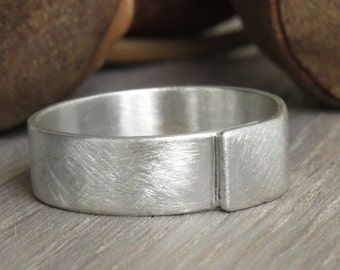 Men’s Wedding Band, Mens Wedding Ring, White Gold Wedding Band, Unique Wedding Ring, Brushed  Wedding Band, Gold Wedding Jewelry, Matte Ring