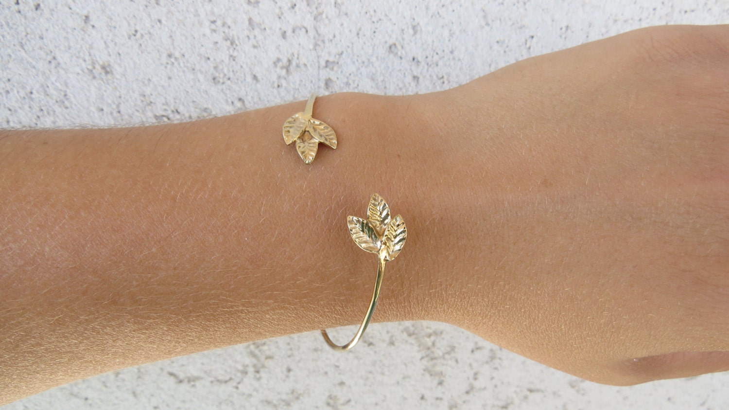 Leaves Cuff Bracelet in 14k Solid Gold Leaf Gold Bangle Etsy