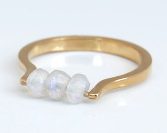 Moonstone gold ring, 14k gold ring with moonstone bead, unique moonstone ring, 14k gold moonstone ring, June birthstone