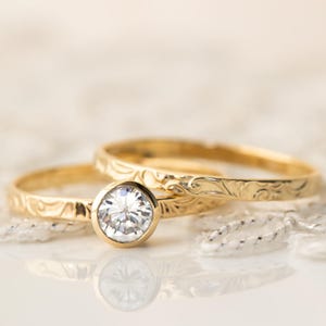 Matching Engagement ring and wedding Ring set - Bridal set, Floral Diamond ring, small diamond ring, wedding band, 14k solid gold ring set.