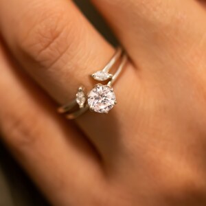 Moissanite Diamond Ring Set, 1 Ct Diamond Ring Bridal Set, Moissanite Wedding Ring Set, 1 Ct Engagement Ring, Nesting Wedding Band
