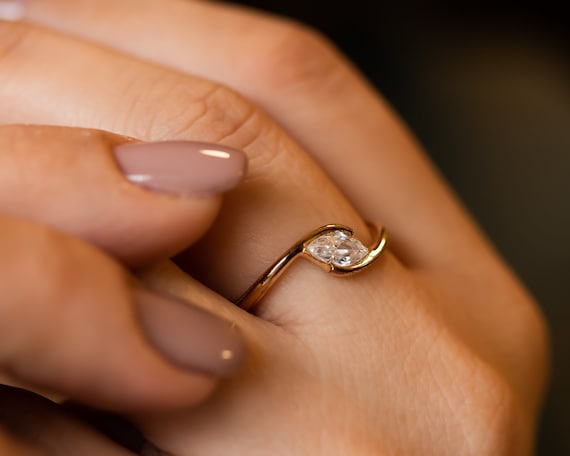 Diamond Engagement Ring Marquise Diamond Gold Ring 14K or 18K Gold Marquise Cut Diamond Engagement Ring Etsy Denmark