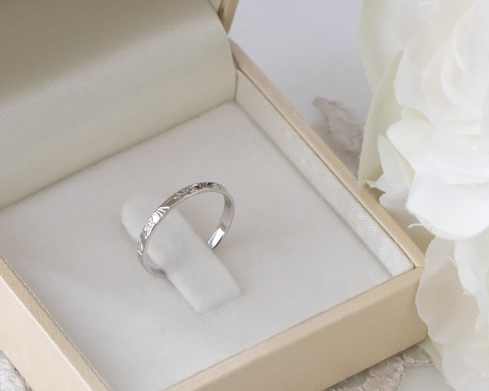 Floral Wedding Ring Floral Stacking Ring Delicate Ring Thin Etsy