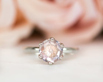 Rose Quartz Engagement Ring, Floral Engagement Ring, Rose Quartz Gold Ring, Pink Gemstone Engagement Ring, Rose Quartz Gold Solitaire Ring