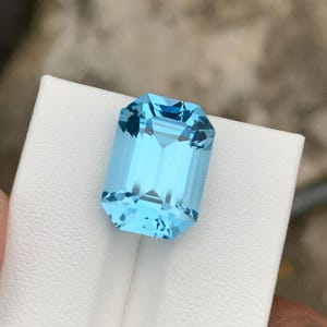 Blue Topaz Natural Loose Gemstone for Ring, Pendant or Jewelry, 14.35 Carat