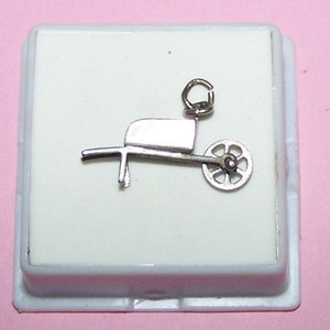 WHEELBARROW  CHARM-- Wheel Moves -- Marked Sterling -- Vintage 3 D