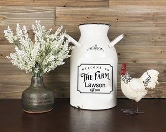 Personalized Farmhouse METAL MILK CAN, Rustic Country Custom Wedding Gift, Last Name Welcome to the Farm White Flower Jug