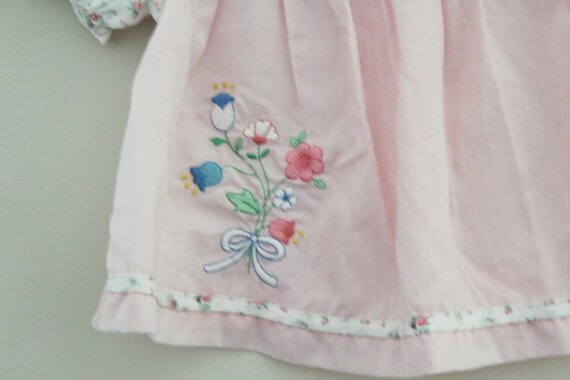 vintage 80s Baby Girls Dress Pink and White Flora… - image 4