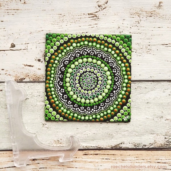 Montagne Art, petite Original Aboriginal Art Dot peinture, peinture acrylique sur toile Conseil, vert décor, forêt, 10 cm x 10 cm