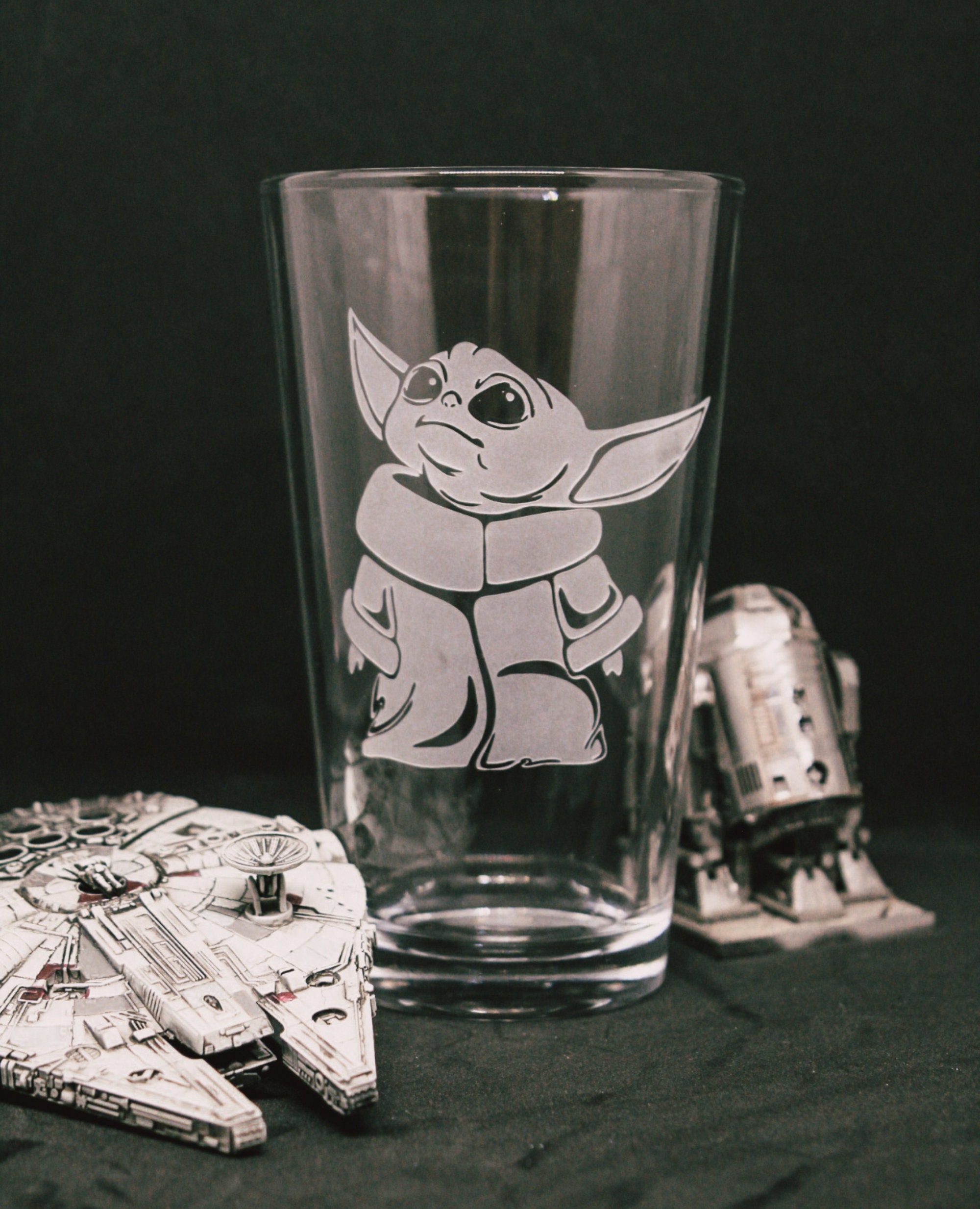 XL Baby Yoda Pint Glass