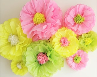 Set of 9 units assorted sizes Tissue paper Flower Blooms
