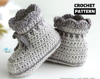 Baby booties crochet pattern, baby boots, baby girl boy shoes, baby shower gift, baby shoes with laces, two tone baby booties, CP-203