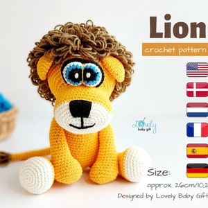 Puede incluir: Patrón de crochet para un juguete amigurumi de león. El león es amarillo con pelo marrón, ojos azules y un hocico blanco. El juguete mide aproximadamente 26 cm de alto. El patrón está diseñado por Lovely Baby Gift.