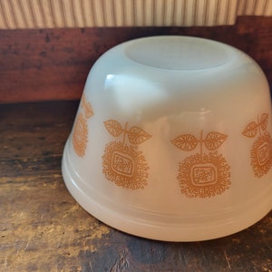 Vintage Federal Glass Mixing Bowl Small Milk Glass Bowl Golden Sunflower Pattern Retro Kitchenware 1960s Glass bowl Federal Glassware USA