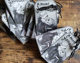 Vintage Halloween Gift Tags, Spooky Gothic Girl Design (Set of 18)