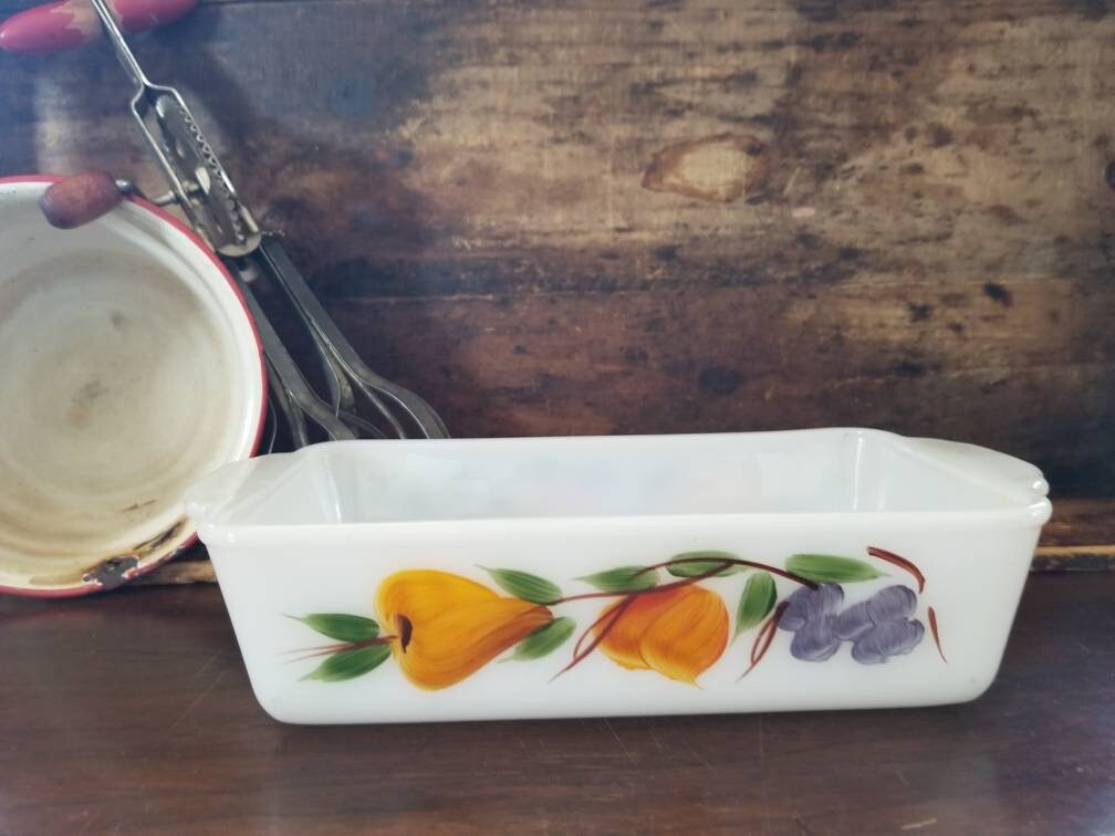 Fire King glass Cookware Baking dish 1QT Hand painted by Washington