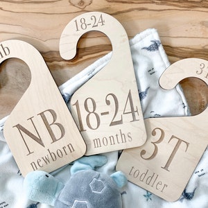 Baby Closet Dividers for Nursery- Wood Baby Gifts - Wooden Closet Dividers - Closet Organizer - Minimalist Baby Shower Gift Idea - Preemie