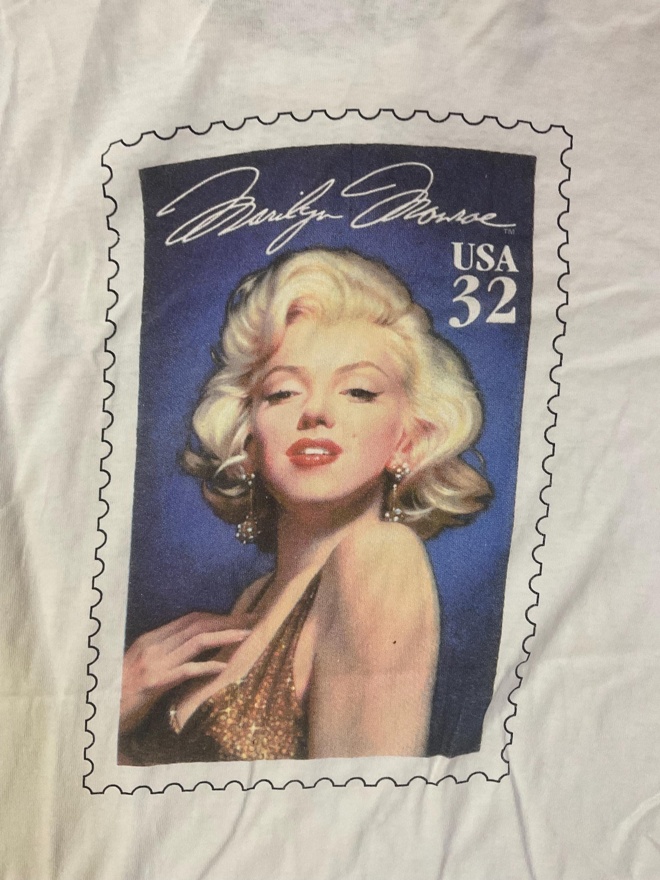 Vintage 1995 Marilyn Monroe T-shirt: Legends of Hollywood Print