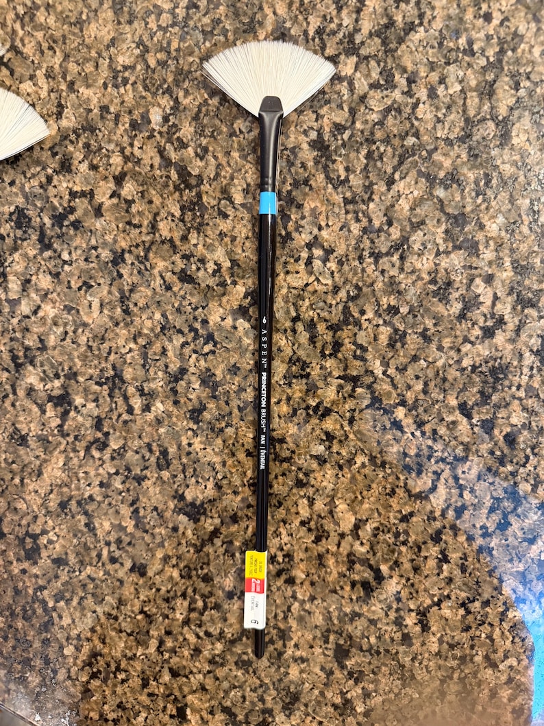 Princeton Aspen fan brush for oil painters and acrylics edusite https://edusite.etsy.com
