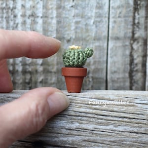 Miniature cactus crochet plant in wooden pot, collectable, amigurumi, dollhouse miniature 1/12, cactus with yellow flower fake plant