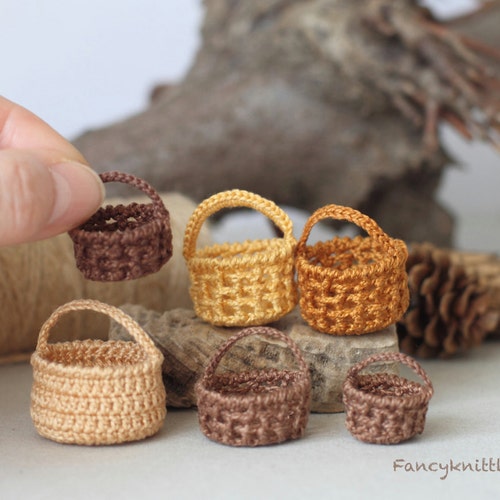 Miniature Crochet Basket With Handle Fairy Garden Dollhouse