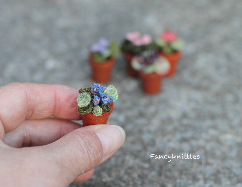 Tiny Crochet African Violet in the Wooden Pot, Dollhouse Miniature Plants, Collectable Mini Floral Gift, Fairy Garden Fake Flower 6 - blue