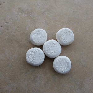 White Essential Oil Diffuser Stones Set, Minimalist Aromatherapy Home Decor, Kiln-Fired Ceramic