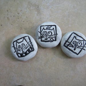 Comical Cats Essential Oil Diffuser Stones Set, Home Aromatherapy Decor, Kiln-Fired Ceramic