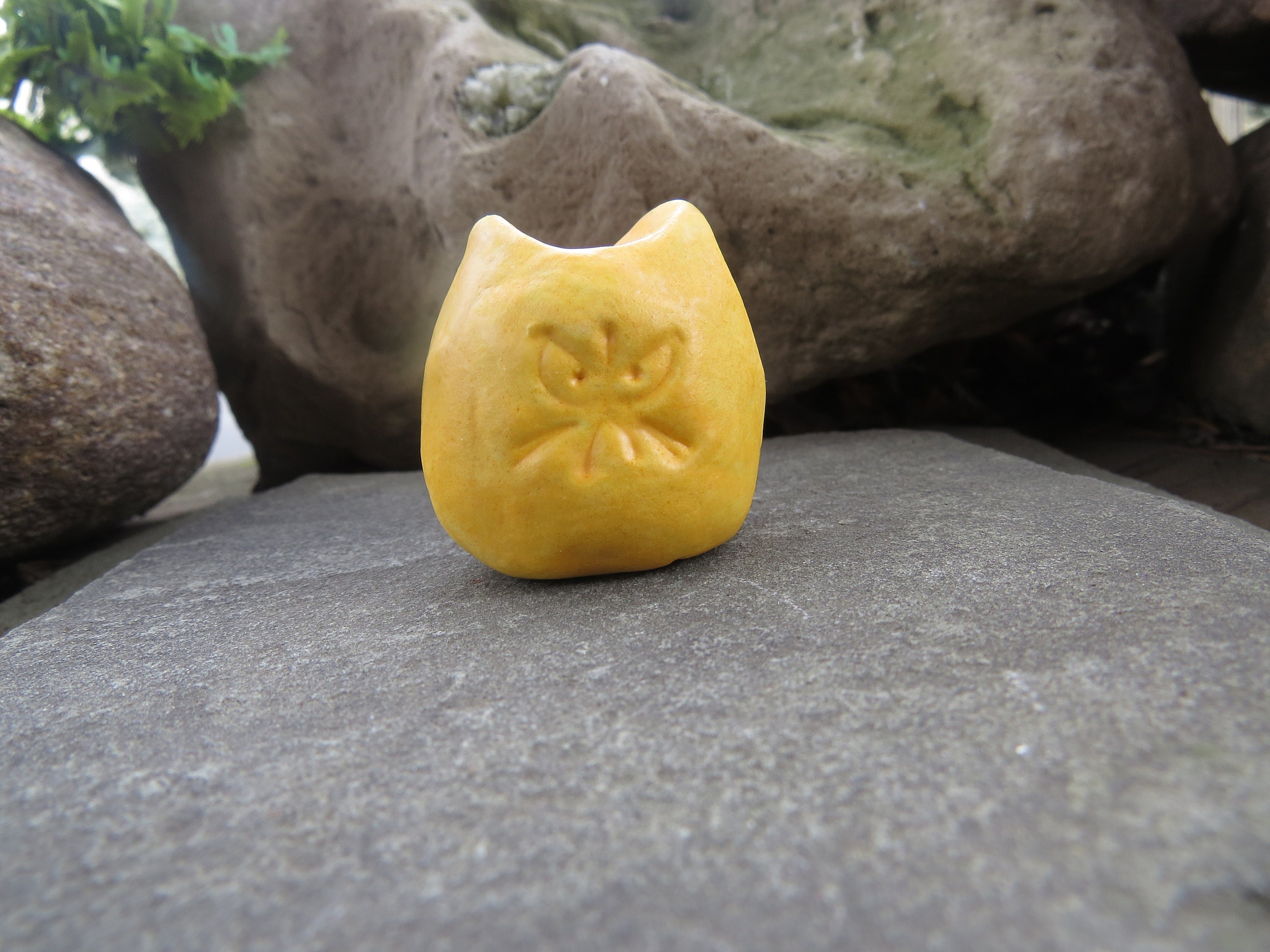 My Rock Friend Cranky Cat Essential Oil Diffuser, Aromatherapy Miniature Sculpture, Kiln-Fired Ceramic
