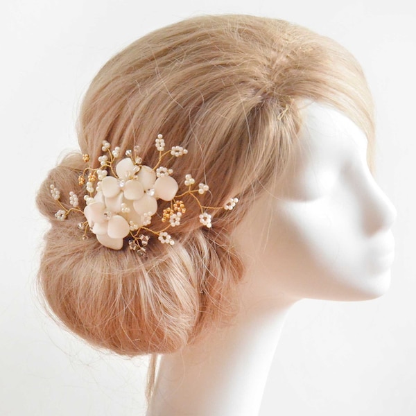 First Communion decorative white headpiece, Bridal hair clip, , Irish dance hair decoration,