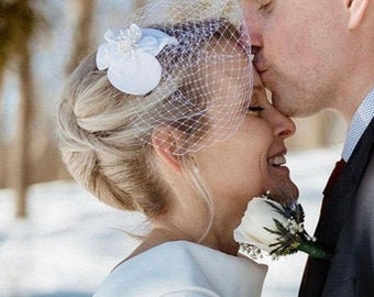 Mini simple white or ivory fascinator with birdcage veil, Unique bridal birdcage veil, Headpiece with netting, Wedding hair decoration