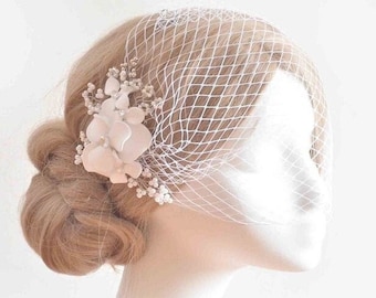 White bandeau birdcage veil with flowers decorated with beads and crystals, Flower headpiece with netting, Bridal hair clip, Wedding hair