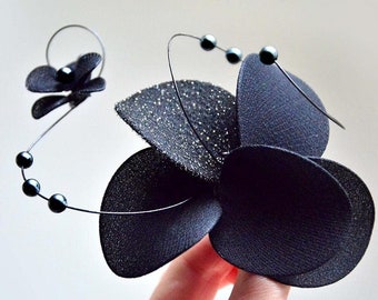 Black mini fascinator with orchid flowers decorated with beads, Halloween hair clip, Bridesmaids hair decoration,