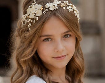 Handmade Flower Vine Hairpiece with Pearls | Bridal, Bridesmaid & Communion Hair Vine | Custom Colors